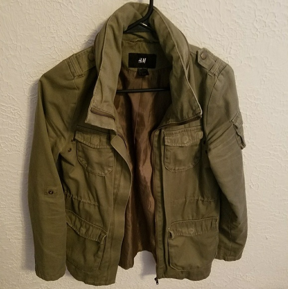 H&M Jackets & Blazers - H&M olive green utility jacket